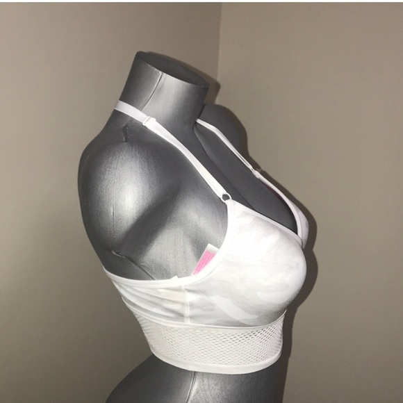 Victoria’s Secret Pink Push Up Lightly Lined Wireless. NWT size Medium - Picture 5 of 8